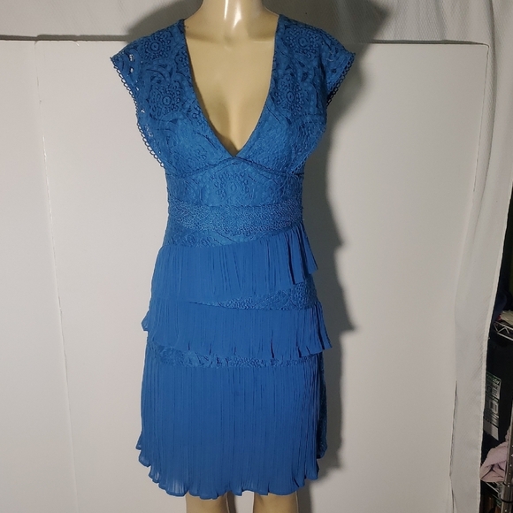 foxiedox Dresses & Skirts - FOXIEDOX Blue Lace Open Back Mini Dress Size S